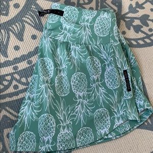Love Fitness Apparel 🍍 shorts size:M